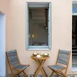 Tinas Lindian Serenity Villa *