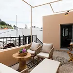 Tinas Lindian Serenity Villa
